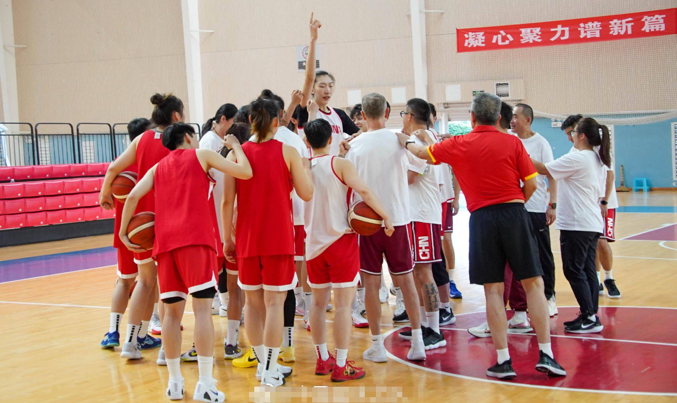 cba直播间里的的凳子是什么的简单介绍