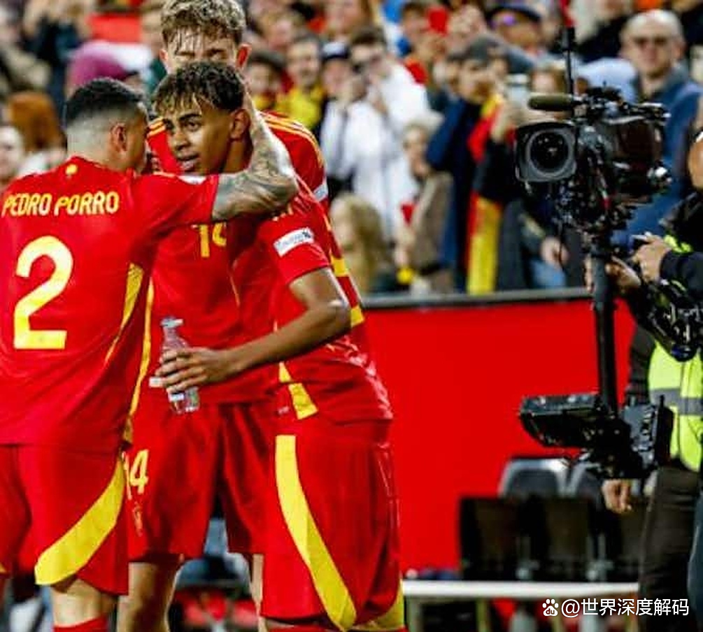 关于瓦尔迪将身披克雷莫内塞10号球衣英格兰前锋新赛季征战意甲的信息