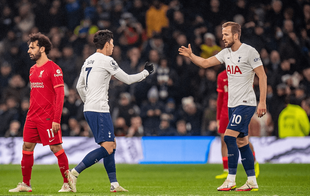 包含Whoscored评英超首轮最佳阵范戴克在列热刺三人入选的词条