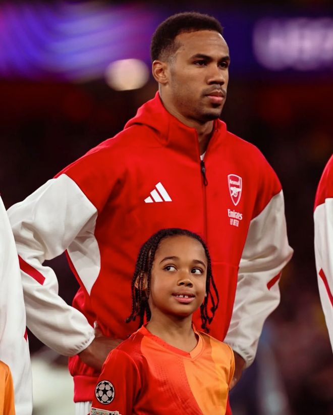 阿森纳即将与加布里埃尔达成续约球员与球队预计续约3年 阿森纳即将与加布里埃尔达成续约球员与球队预计续约3年