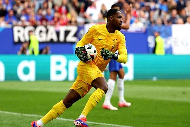 曝米兰为迈尼昂要价3000万欧切尔西难以满足的简单介绍