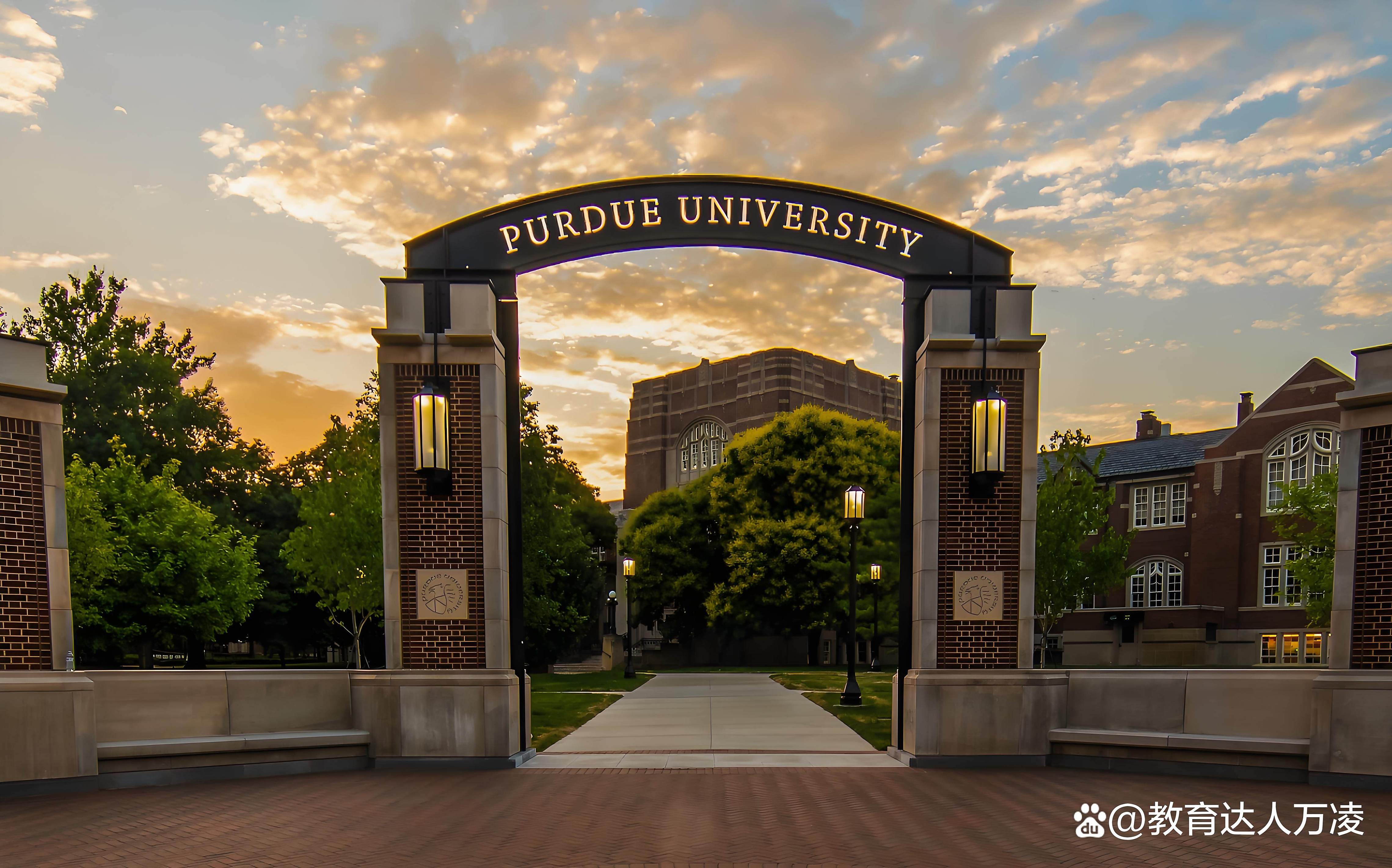 关于NCAA:普渡大学VS孟菲斯大学的信息 关于NCAA:普渡大学VS孟菲斯大学的信息