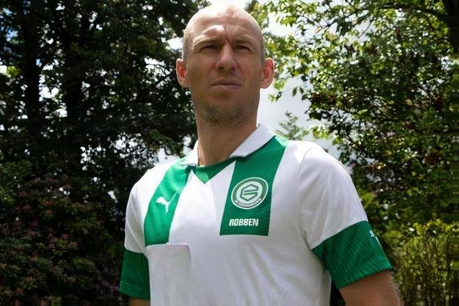 包含英媒:拉亚已成为世界最优秀门将之一球员展现多方面顶级实力的词条 包含英媒:拉亚已成为世界最优秀门将之一球员展现多方面顶级实力的词条