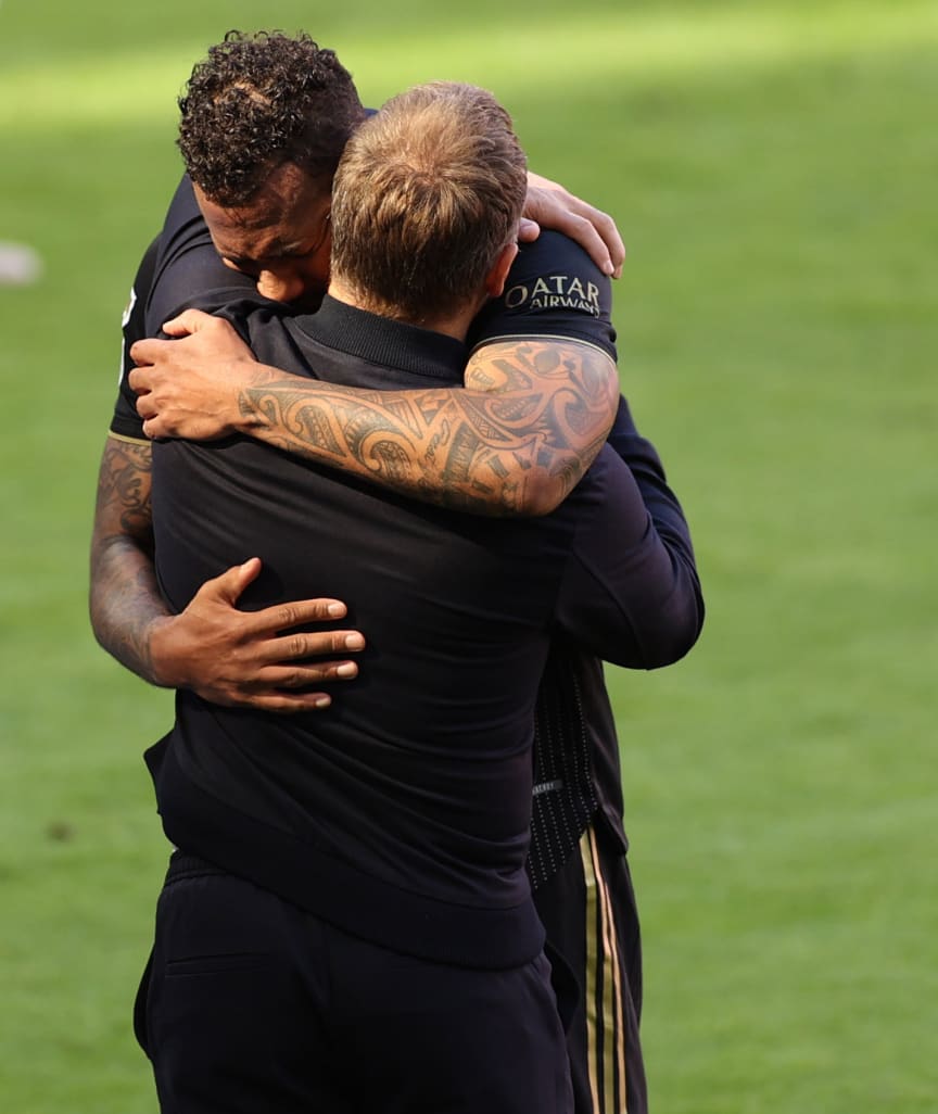 关于拜仁取消博阿滕实习球迷抗议声不断的信息