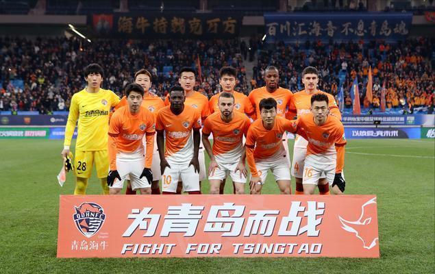 包含中超青岛海牛0-2上海申花于汉超、刘诚宇替补建功的词条