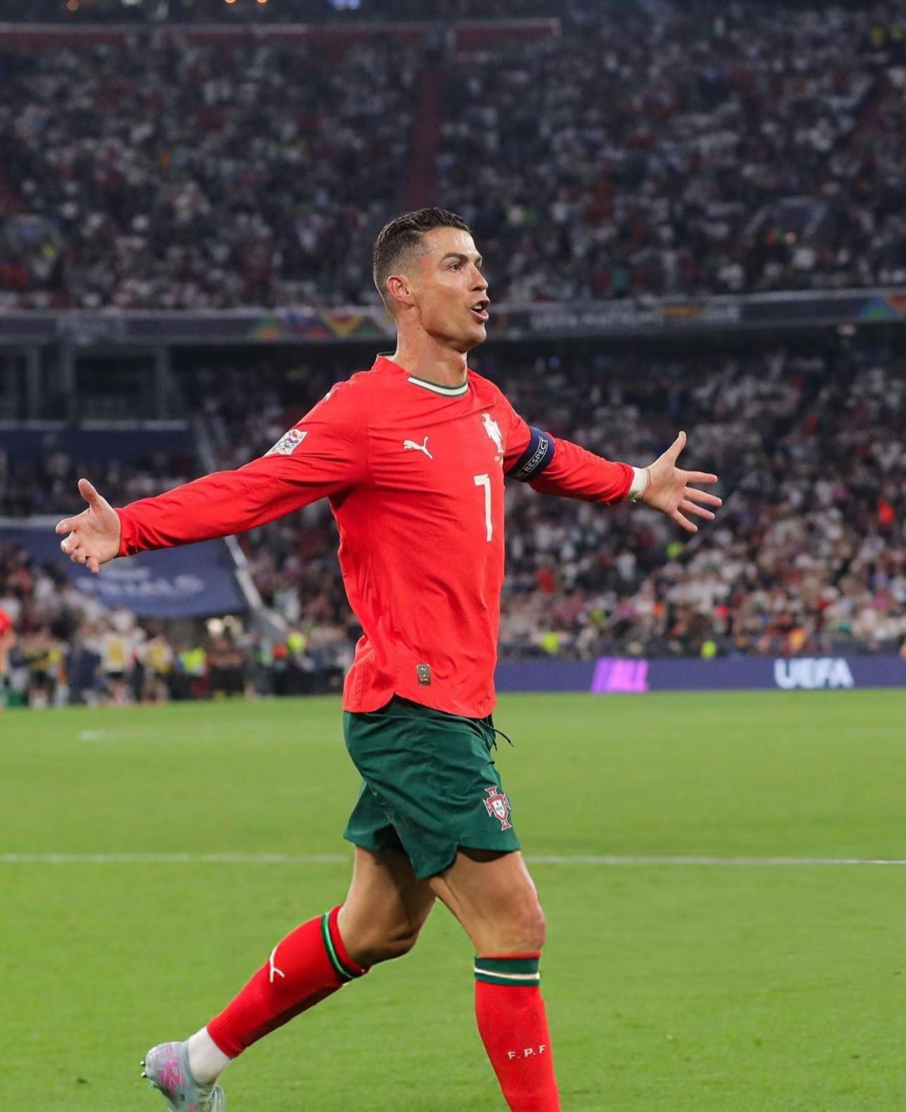 坎塞洛成为葡萄牙队史进球最多后卫已打进12球