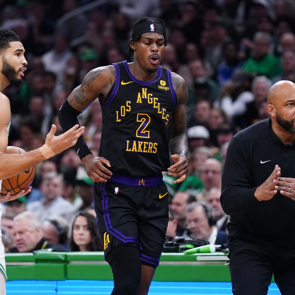 包含NCAA:范德比尔特大学VS得克萨斯南方大学的词条