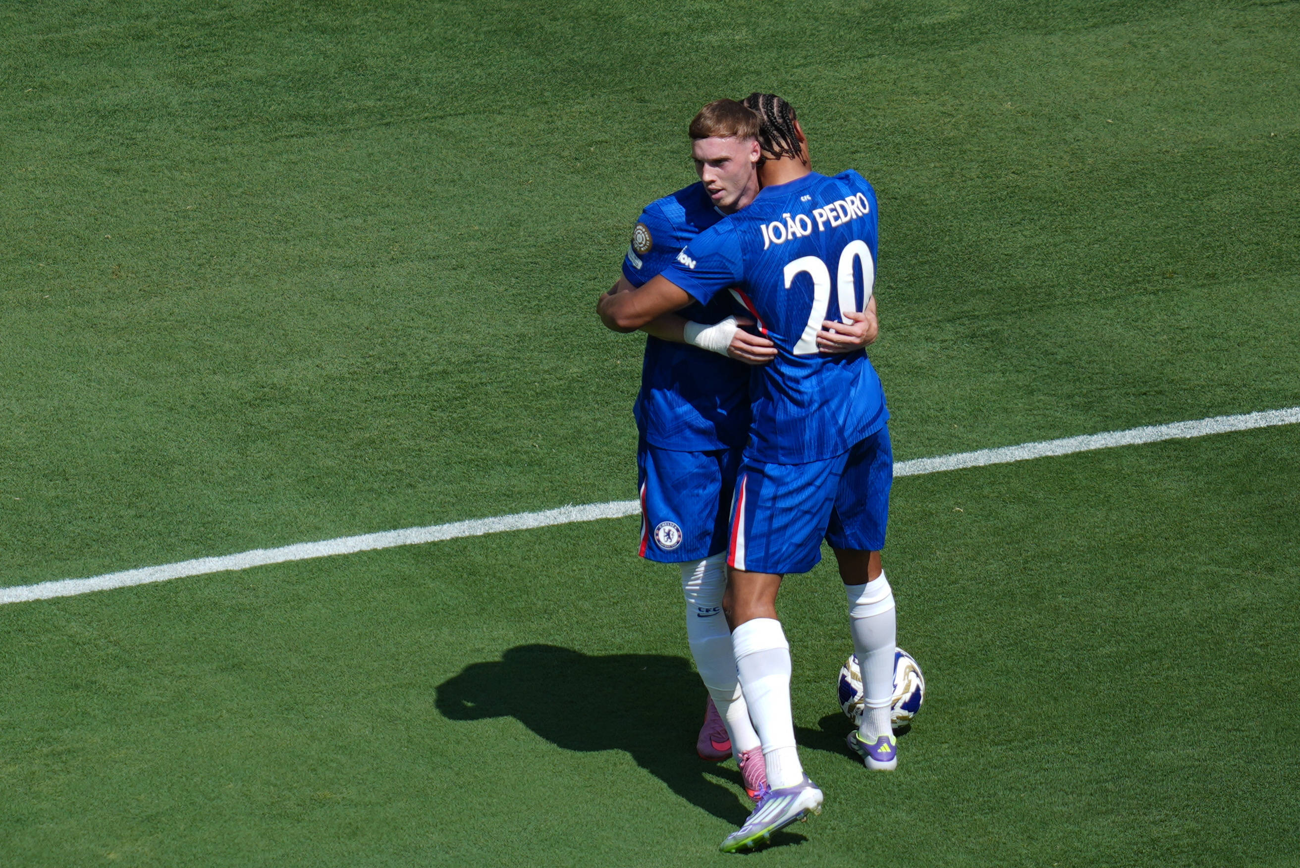 关于媒体：巴黎逃不过切尔西的血脉压制世俱杯决赛不敌切尔西的信息