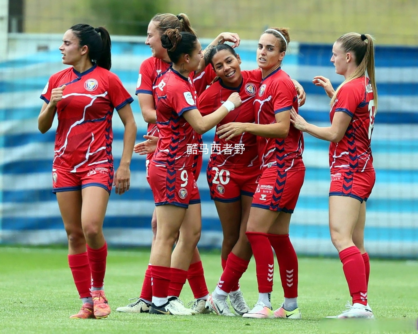 包含西丙女：马德里CFF女足二队VS比克里尔女足的词条