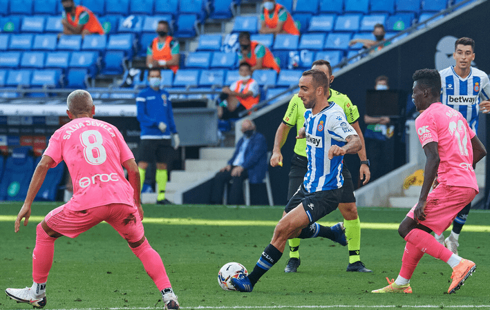 包含墨西乙A：山地足球俱乐部VS扎奇英雄FC的词条