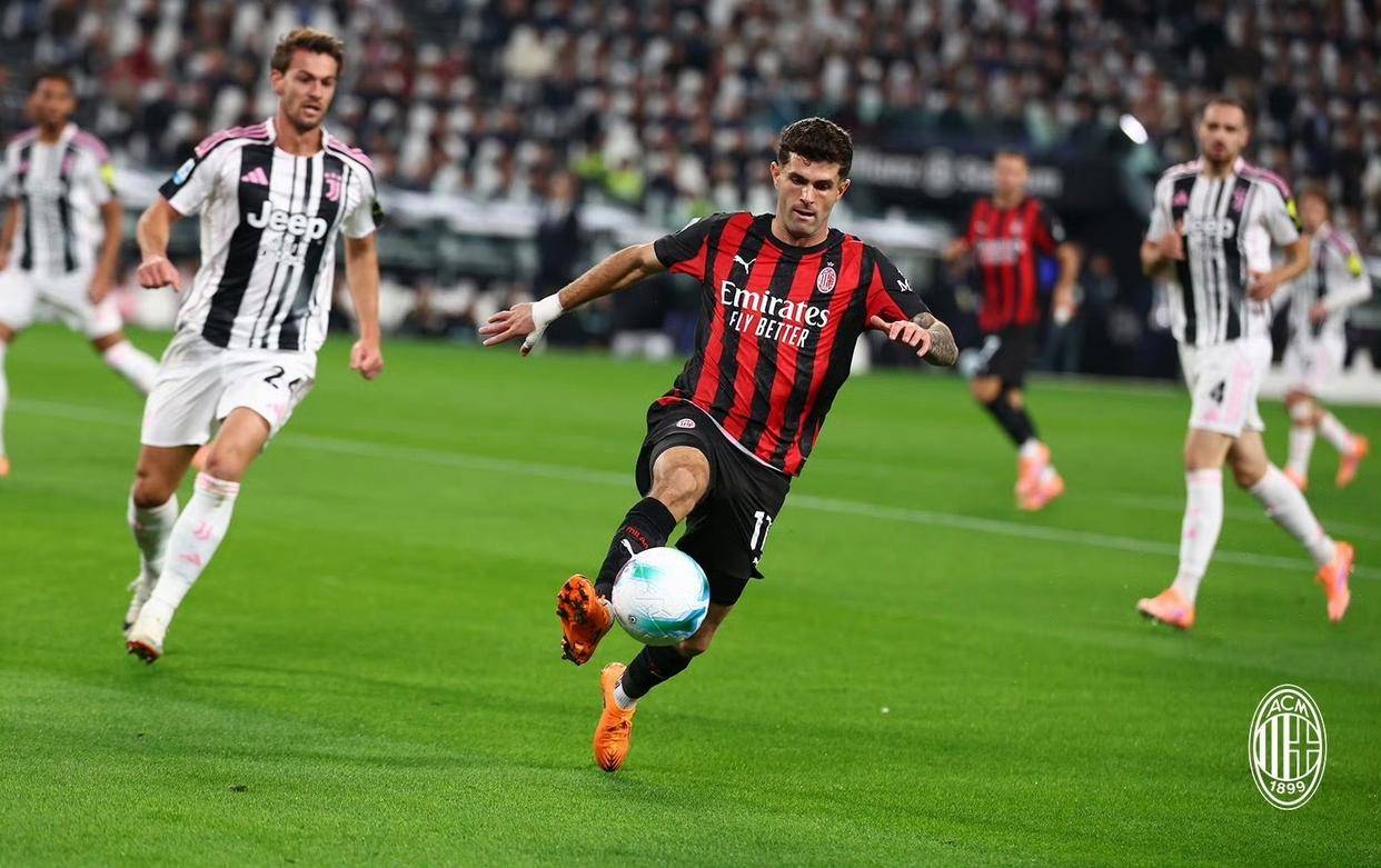 包含友谊赛AC米兰1-1利兹联希门尼斯破门施塔赫世界波建功的词条