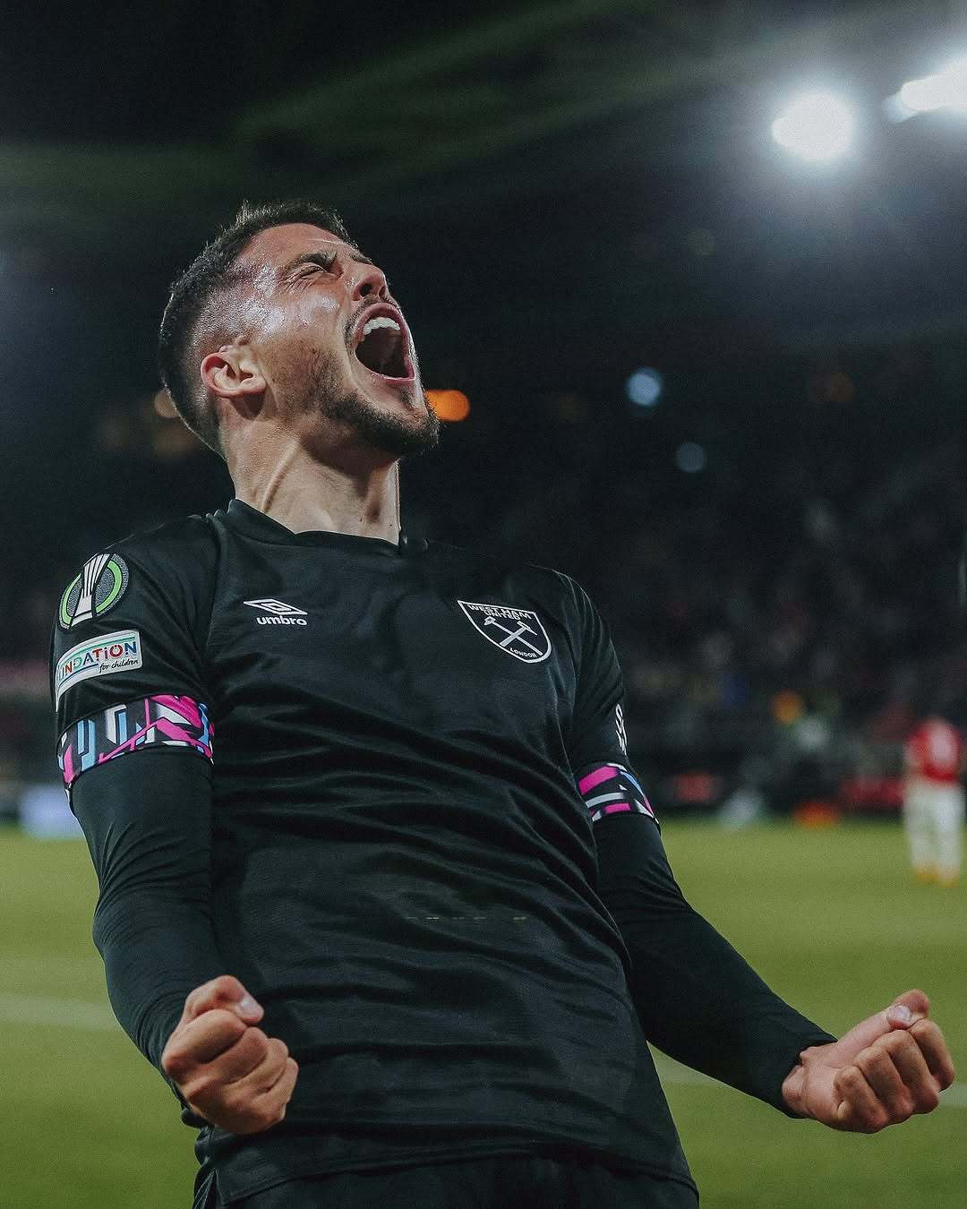 西汉姆联主场遭遇四连败创下队史主场最差开局的简单介绍