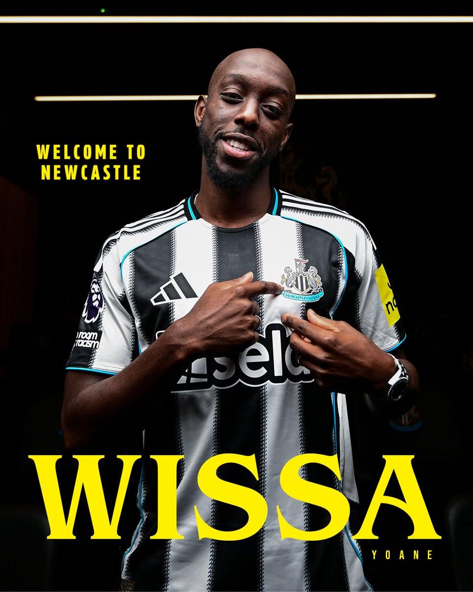 包含纽卡官宣签下斯图加特前锋沃尔特马德转会费创队史纪录的词条