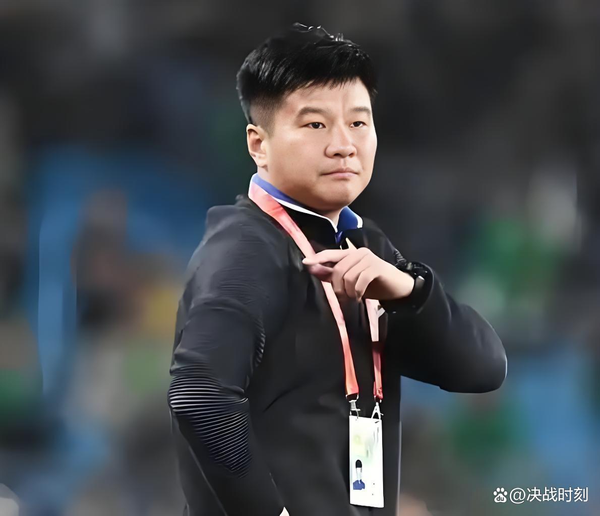 专访辽宁铁人主帅李金羽率队冲超成功的简单介绍