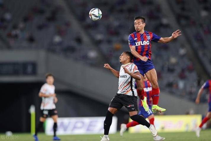 包含日职联广岛三箭VS清水鼓动前瞻广岛三箭历史交锋稍占优势的词条