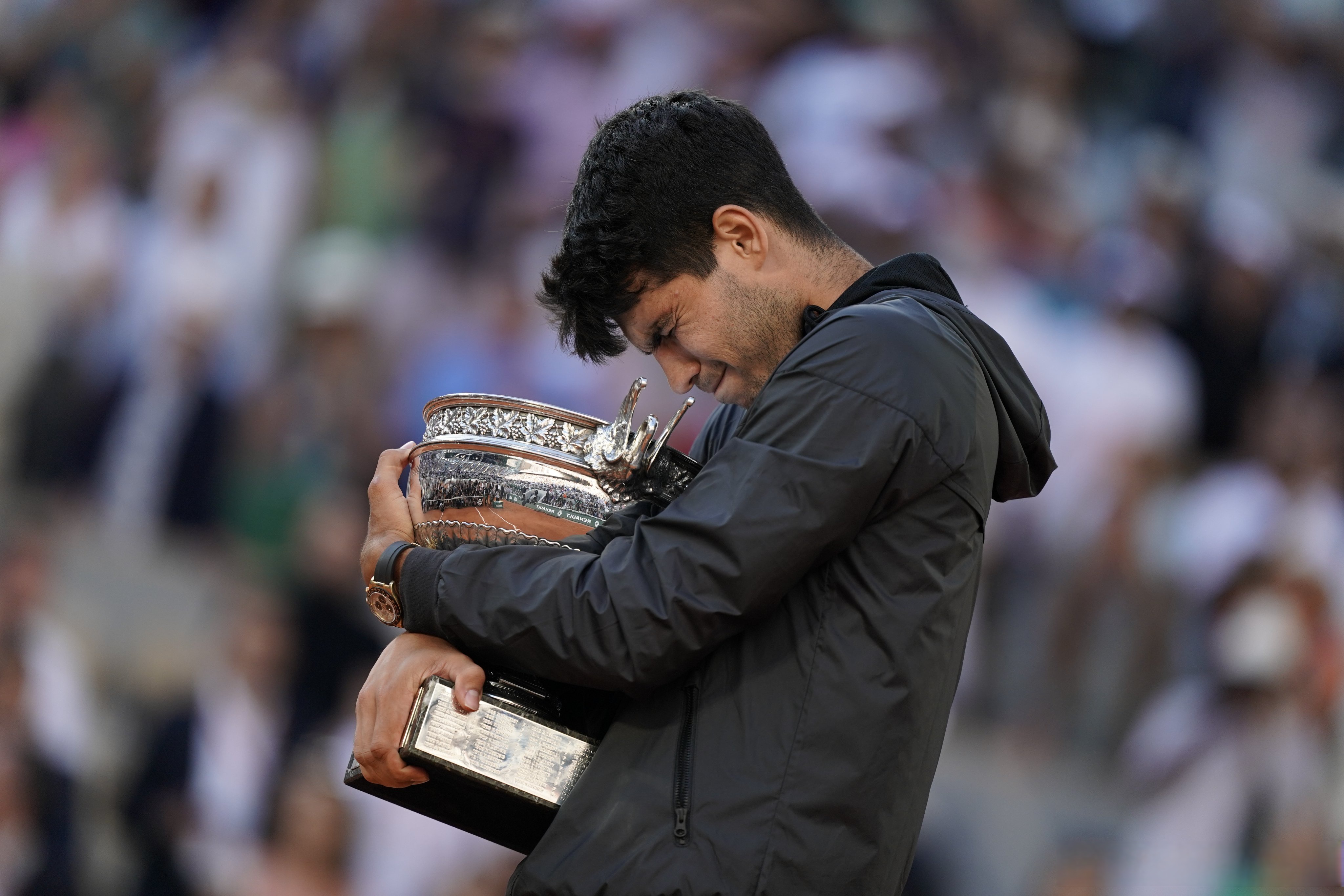 曝穆斯莱拉可能加盟佩纳罗尔离开加拉塔萨雷的简单介绍