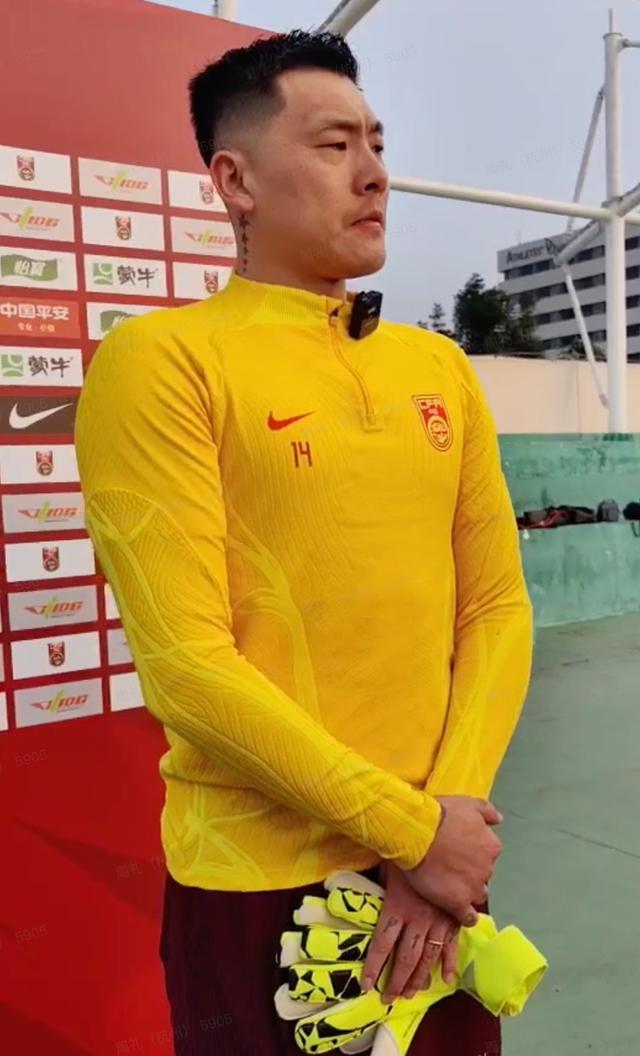 王大雷发文疑似告别国家队落选新一期国足大名单的简单介绍