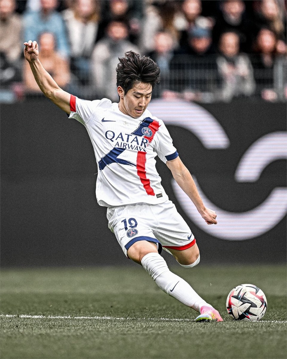 韩国球员李刚仁躺赢欧冠第二位拿到欧冠的亚洲球员的简单介绍