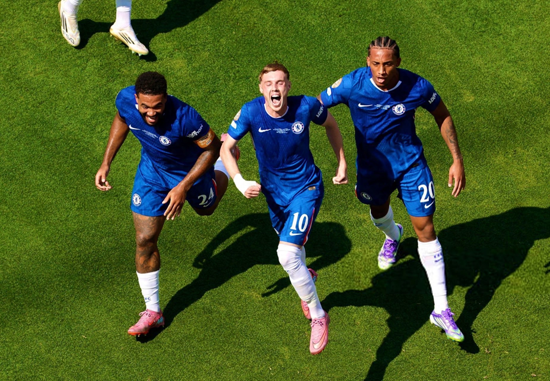 阿森西奥年薪1000万欧吓退费内巴切但确定的是他将离开巴黎的简单介绍 阿森西奥年薪1000万欧吓退费内巴切但确定的是他将离开巴黎的简单介绍