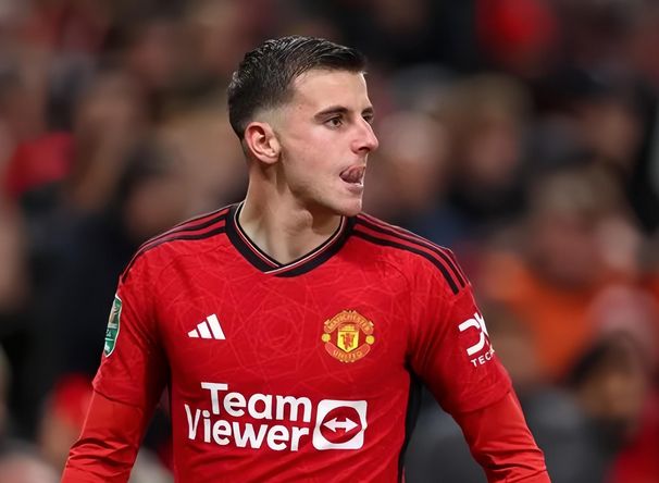 芒特无意离开曼联专注赛季备战