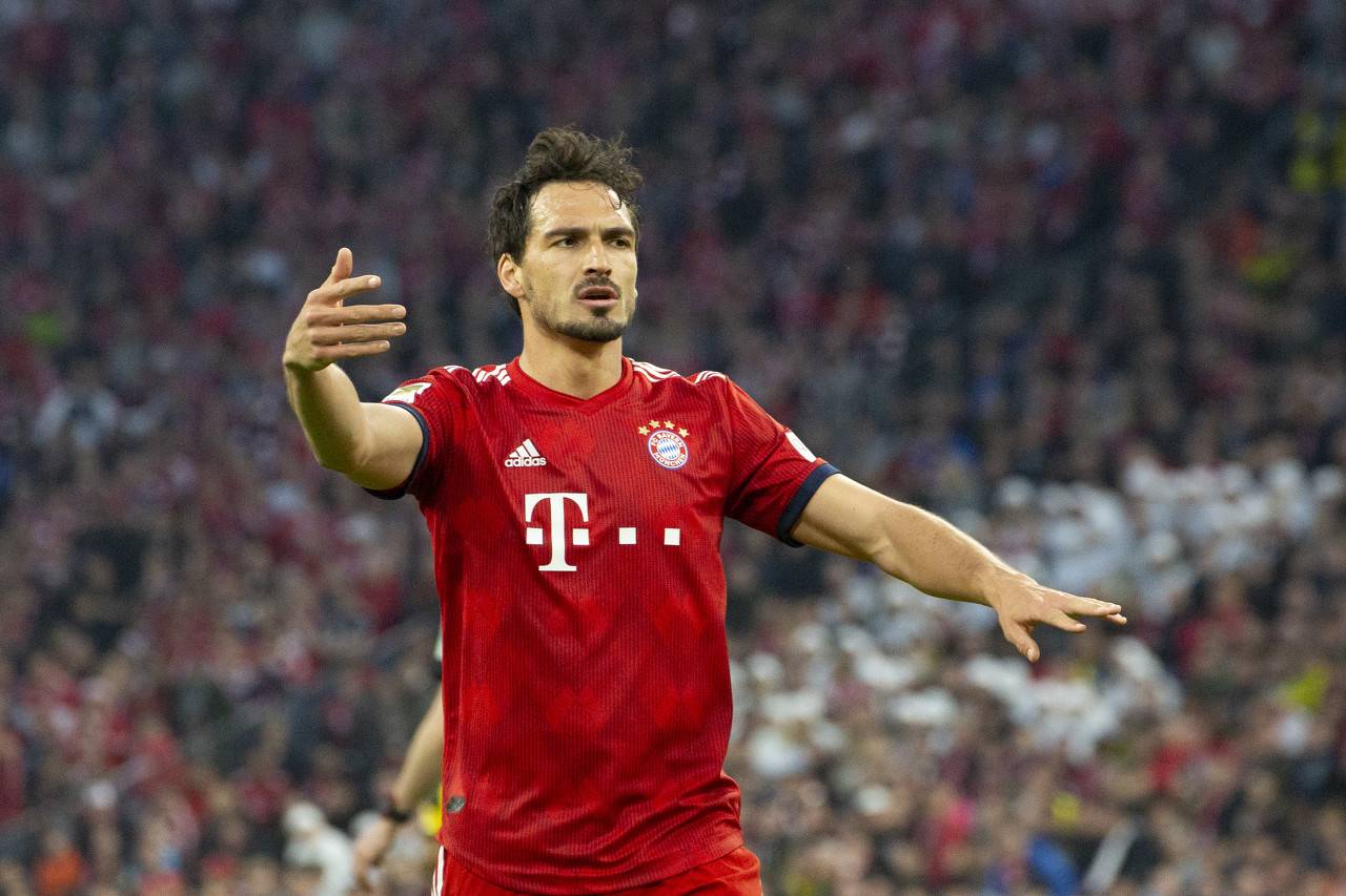 拜仁官方致敬胡梅尔斯球员官宣退役的简单介绍