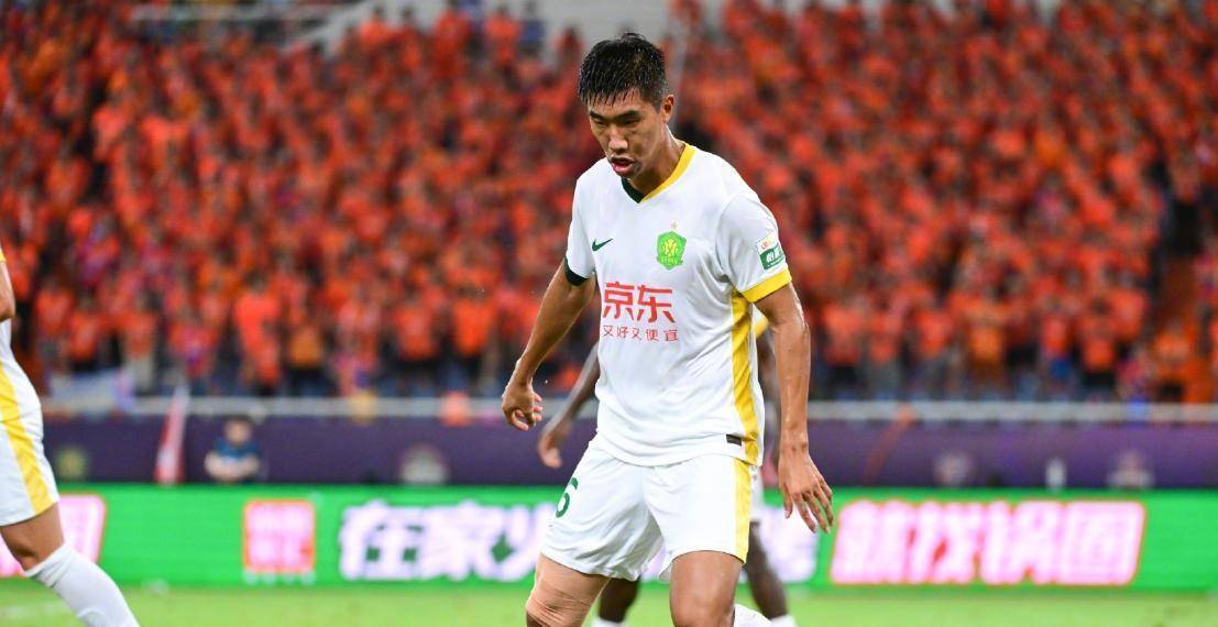 关于中超长春亚泰0-4北京国安法比奥梅开二度塞尔吉尼奥弑旧主的信息  第1张