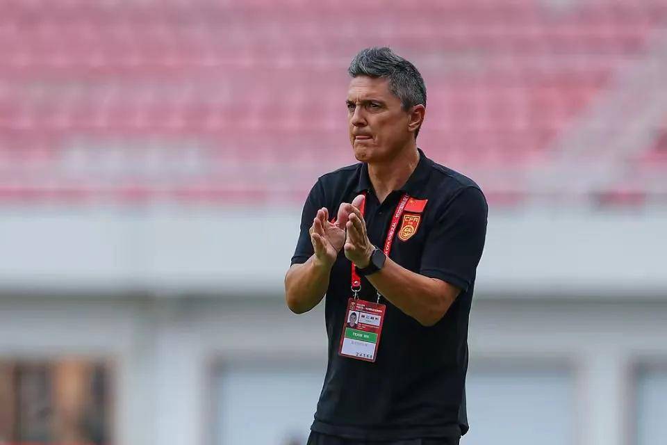 伊万回应国足执教争议外籍教练和本土教练存在战术分歧的简单介绍