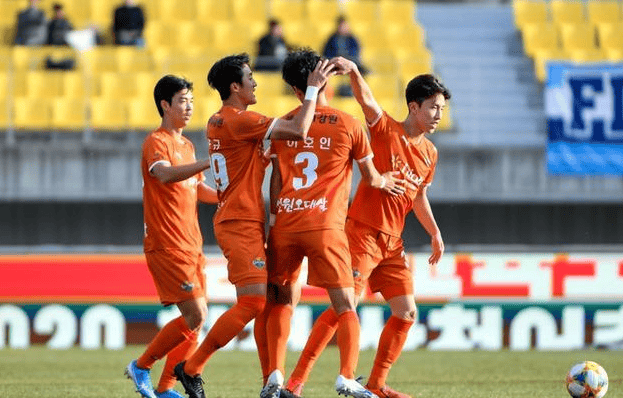 韩国杯江原FCVS全北现代比赛预测两队次回合决战竞争决赛名额的简单介绍