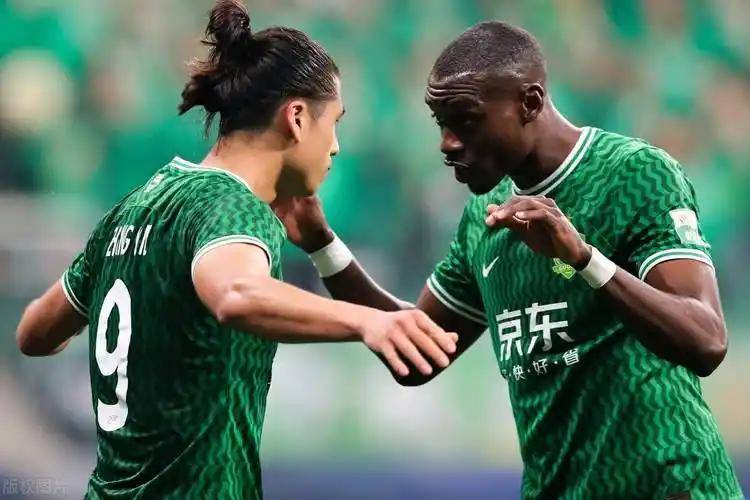 足协杯北京国安7-0云南玉昆晋级决赛张玉宁贡献两传一射的简单介绍