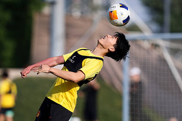 曝胡荷韬无缘参加蓉城海港战球员获得U22国足征召的简单介绍  第1张