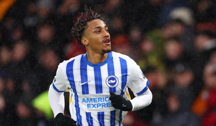 包含纽卡推动引进若昂-佩德罗转会球员成为喜鹊军团主要目标的词条