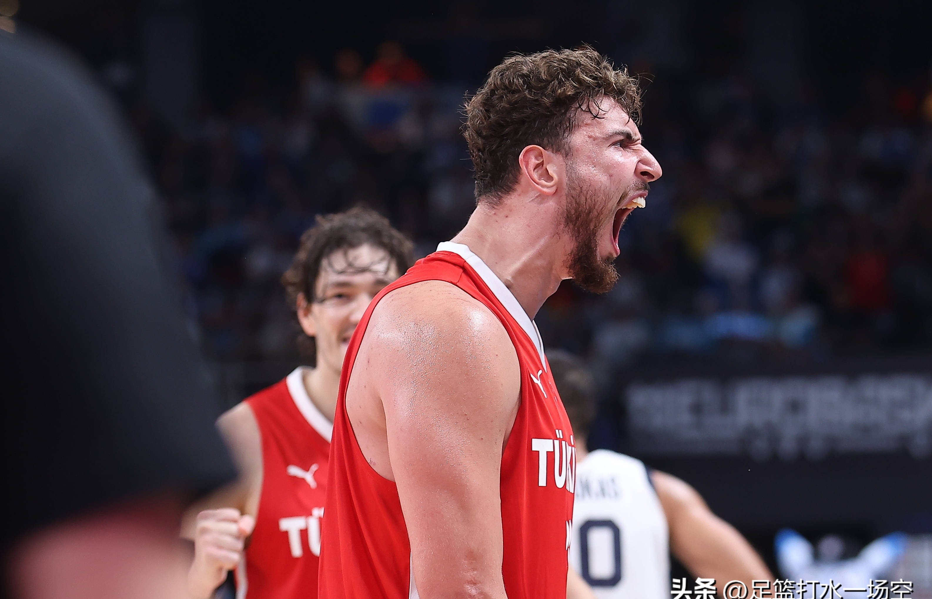 土耳其男篮将战瑞典男篮土耳其男篮小组赛5战全胜的简单介绍  第2张